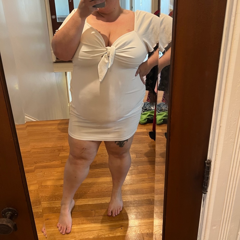 Plus white dress